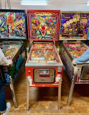 Zaccaria Clown pinball machine