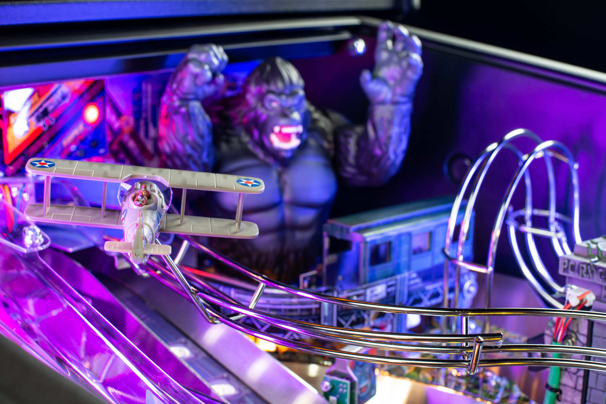 King Kong: Myth of Terror Island Premium (Refurbished) - Image 3