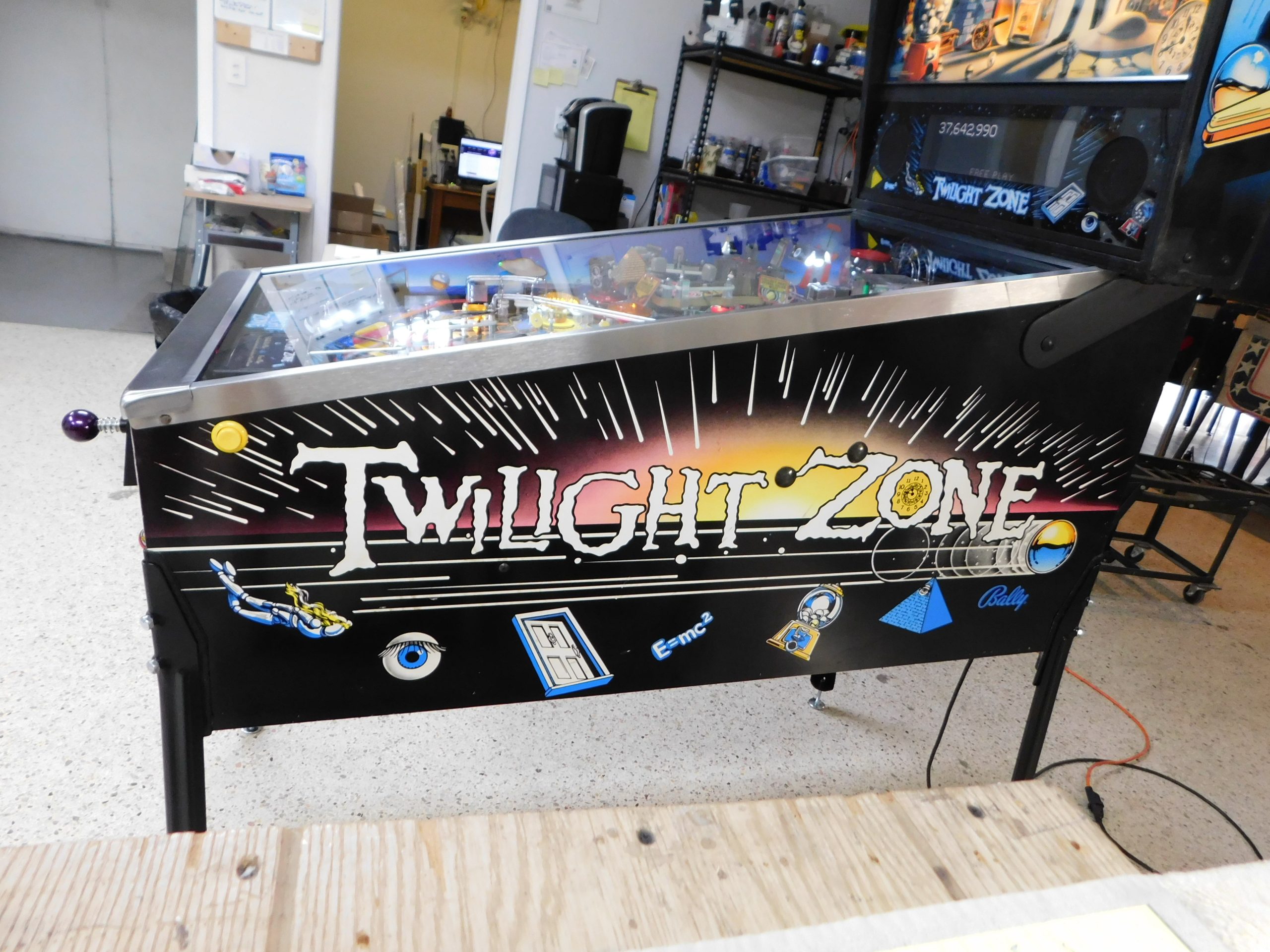 1993 Twilight Zone (Refurbished) - Image 24